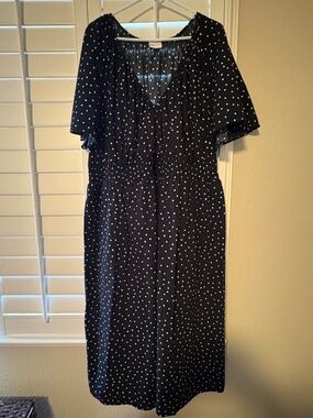 Ava & Viv flutter short sleeve midi a-line dress with pockets, black with hearts